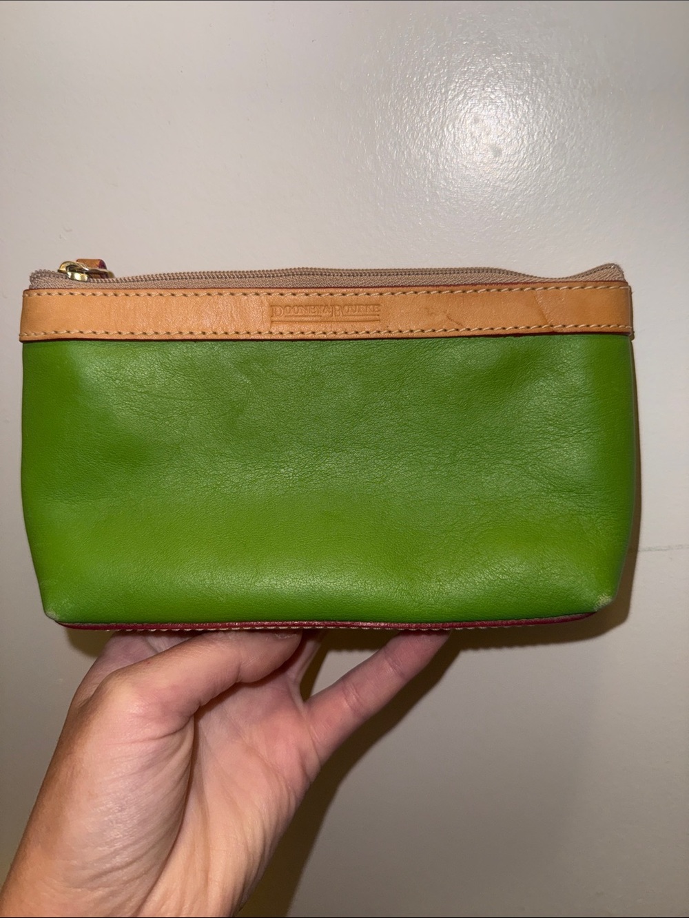 DOONEY & BOURKE Beautiful Leather Green Pouch Make Up Bag Wallet Multi Use